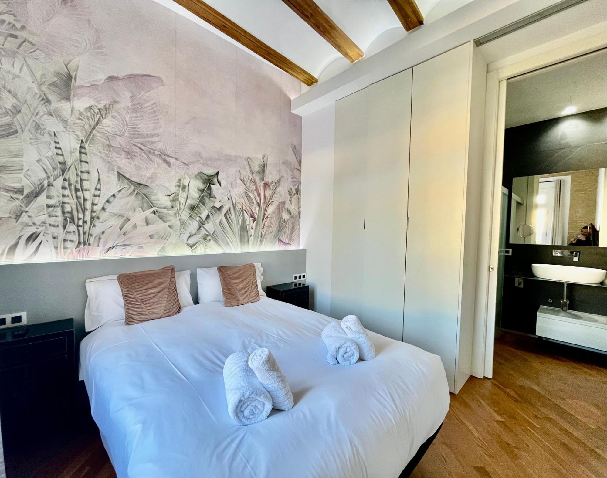 Werentvlc - Charming Ruzafa - Top Location บาเลนเซีย ภายนอก รูปภาพ